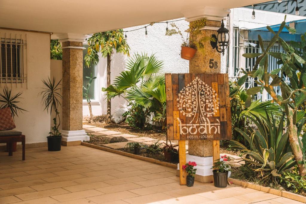 Aed väljaspool majutusasutust Bodhi Panama City