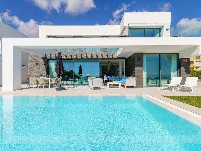 Fotografie z fotogalerie ubytování Beautiful holiday home in Jardinana v destinaci Mijas Costa