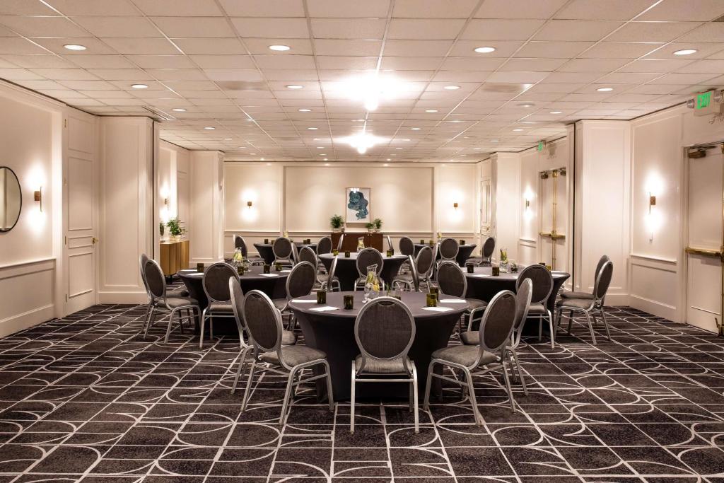 The Royal Sonesta Portland Downtown photo