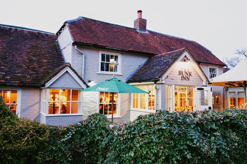 The Bunk Inn in Newbury, Berkshire, England