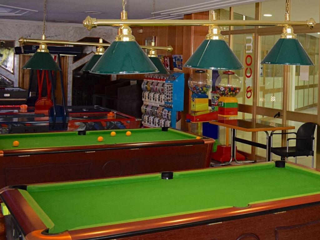 Zdjęcie z galerii obiektu Belvilla by OYO Apartamento Benal beach w Maladze