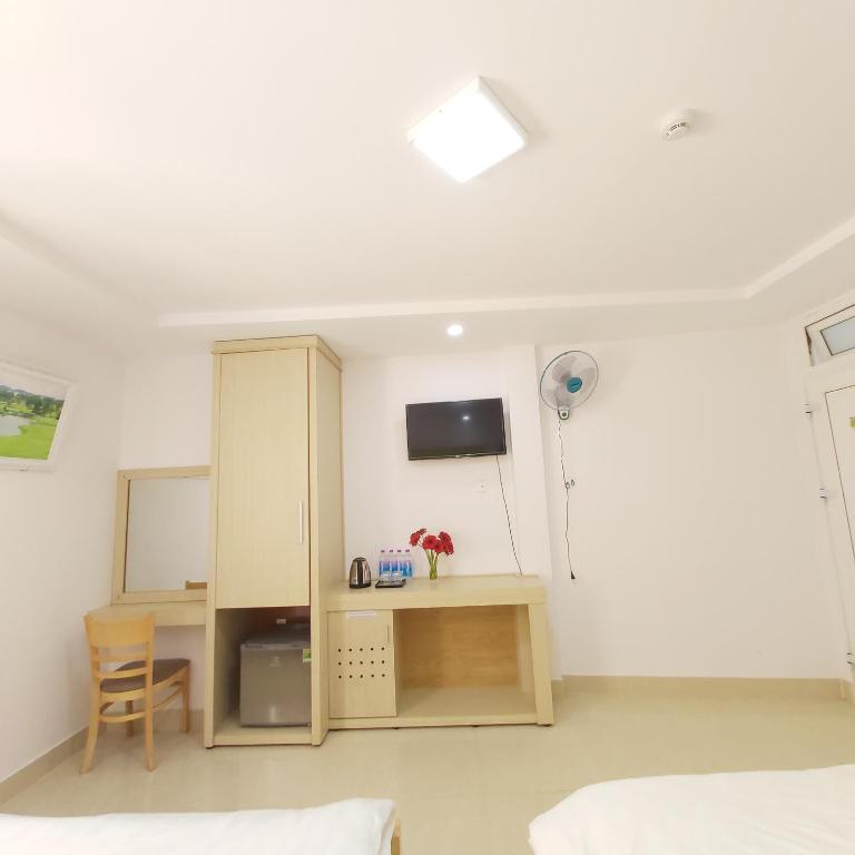 TV a/nebo společenská místnost v ubytování Daisy Dalat House