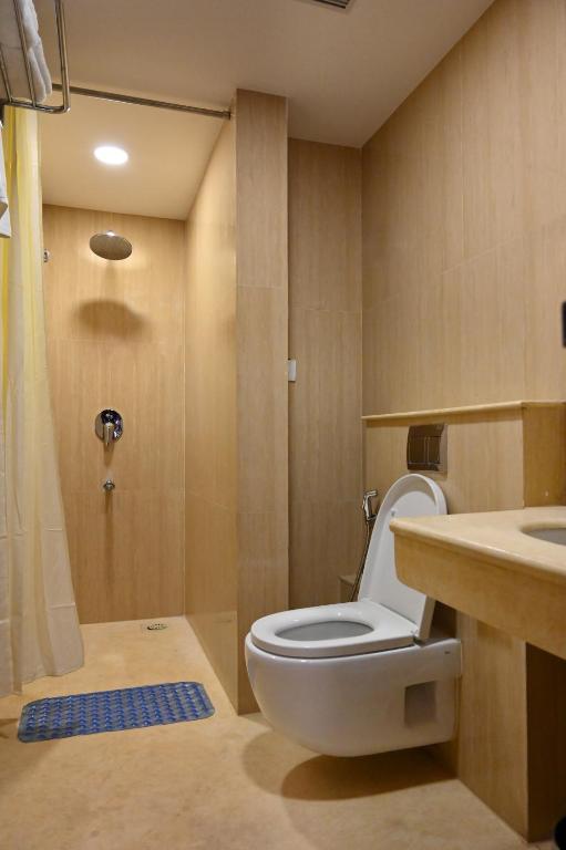 Koupelna v ubytování Raaj Bhaavan Clarks Inn Chennai