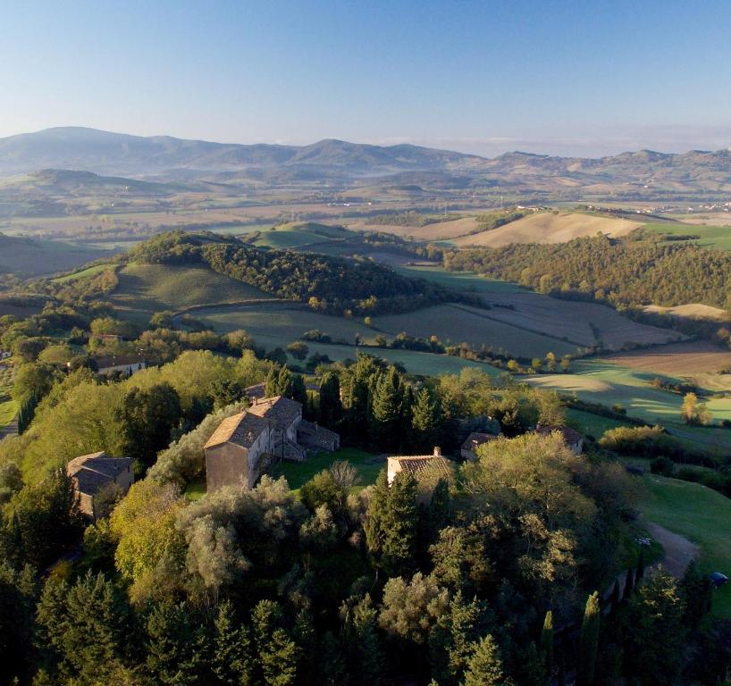 an aerial view of a farm in the hills at Case Di Gello in Montecatini Val di Cecina