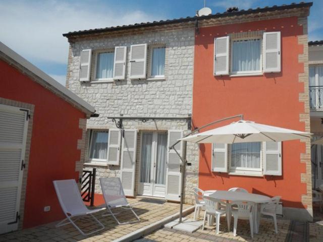 Gallery image of FONTE D'OLIO CONERO RELAIS in Sirolo