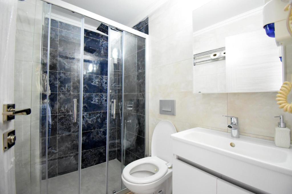 Koupelna v ubytování Eroglu City Hotel