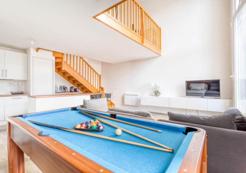 Photo de la galerie de l'établissement Urban Pool, à Corbeil-Essonnes