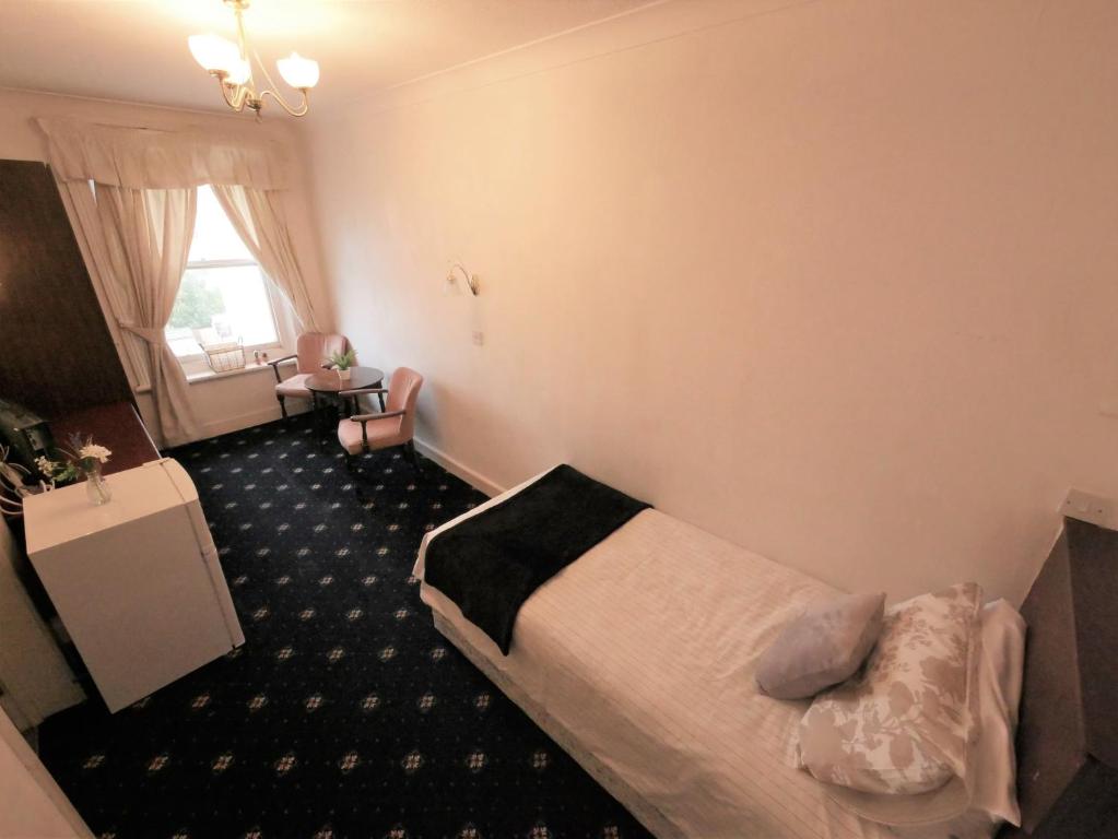 Bourne Hall Hotel - Resim 32