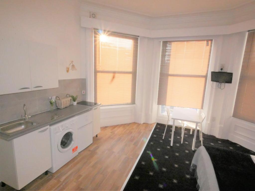 Bourne Hall Hotel - Resim 41