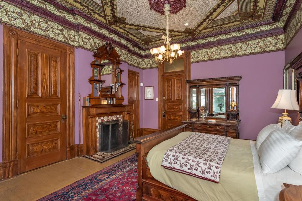 Chateau Tivoli Bed and Breakfast - Habitación Doble Con Baño Privado