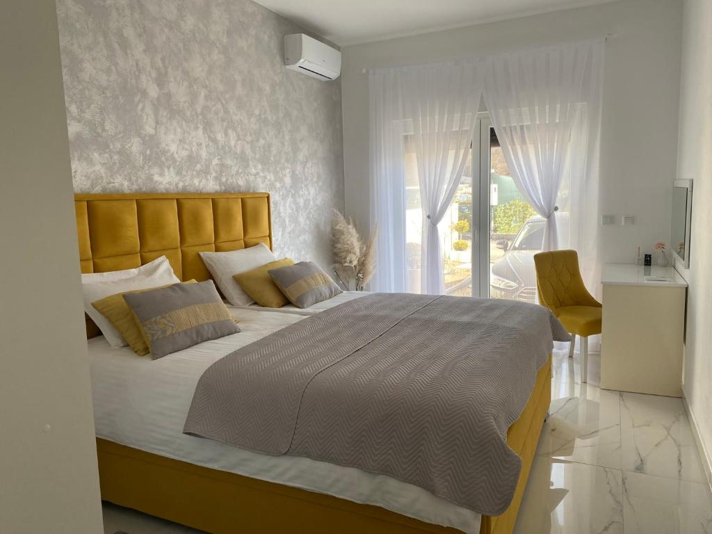 River Luxury House - Hizvo