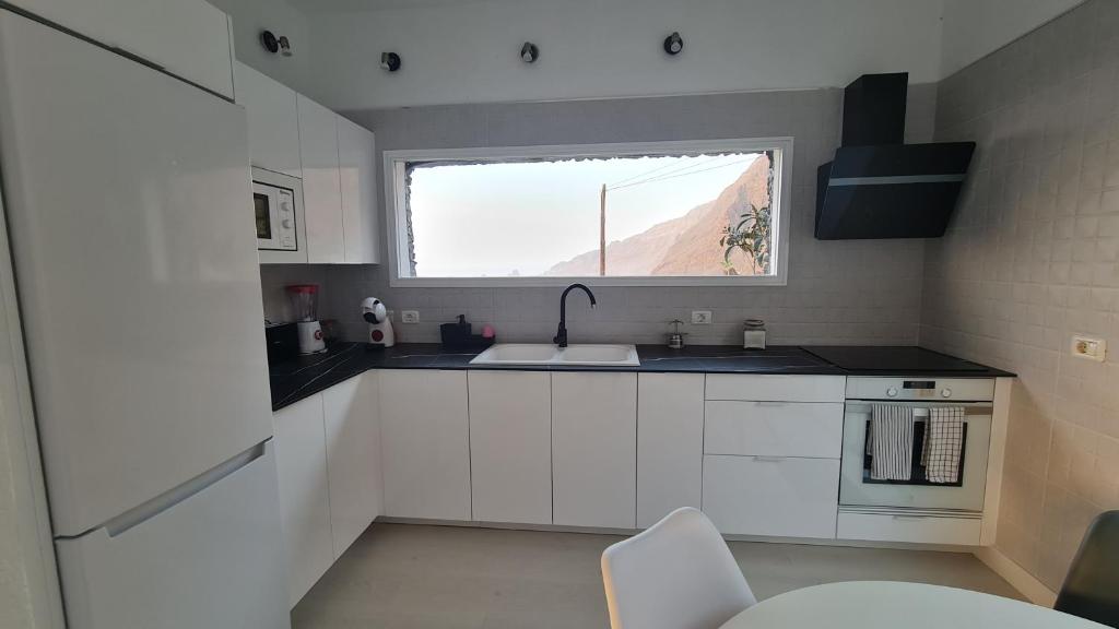 Kuchyň nebo kuchyňský kout v ubytování Casa Villamaravilla II, Isla de El Hierro