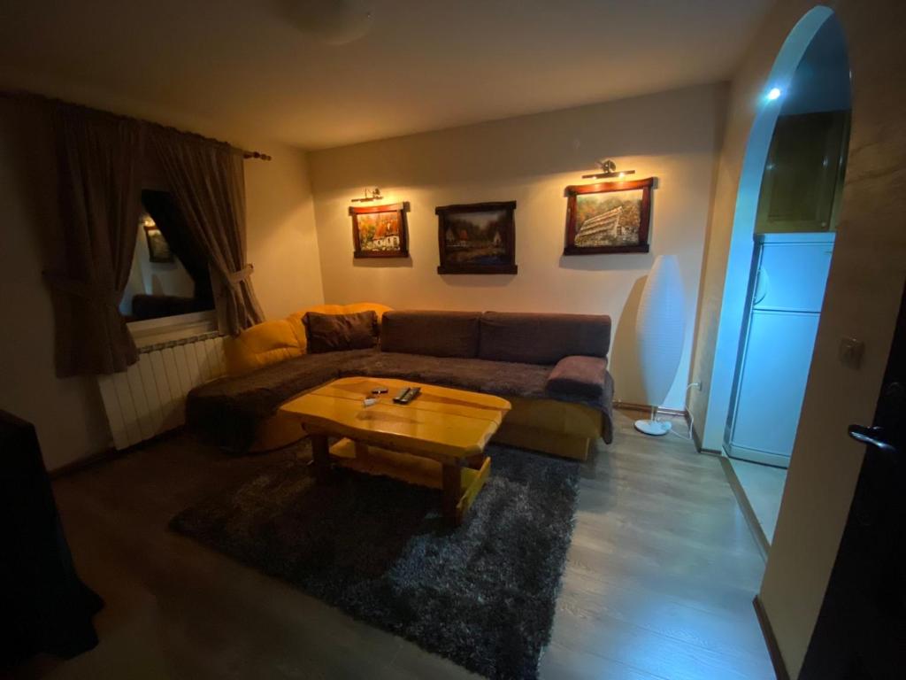 Holiday Homes Durmitorski Gaj - 5