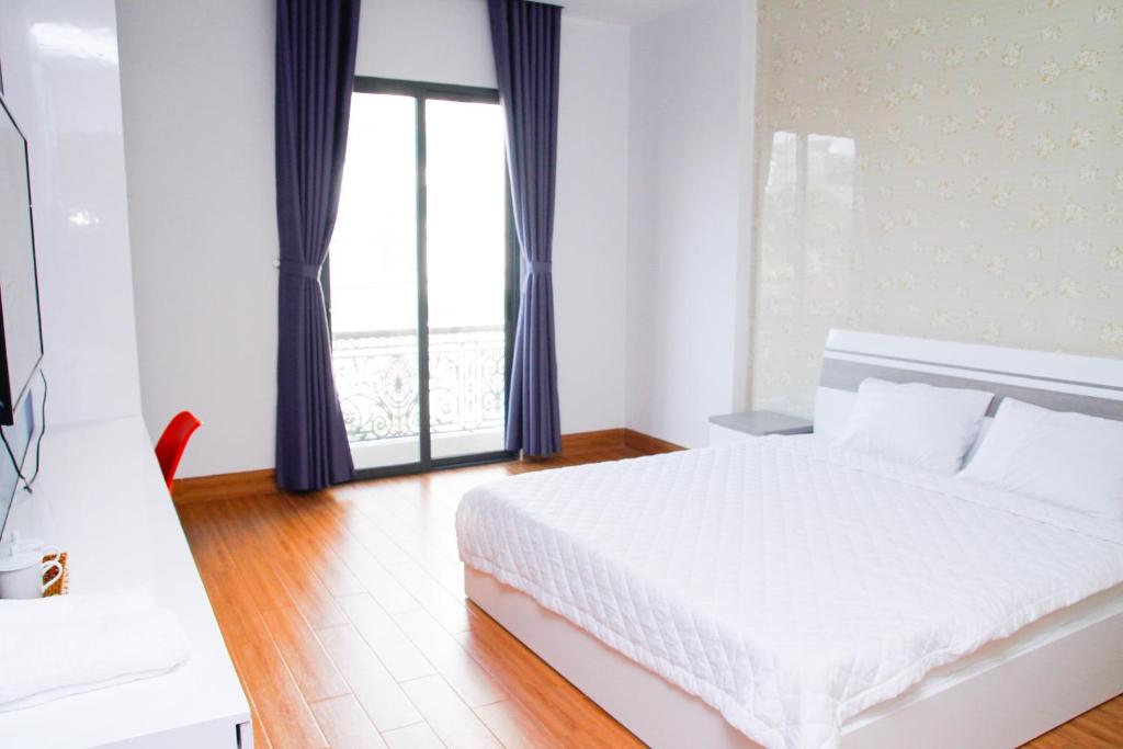 Toanphuongj 4 A25 nguyễn hữu tiến