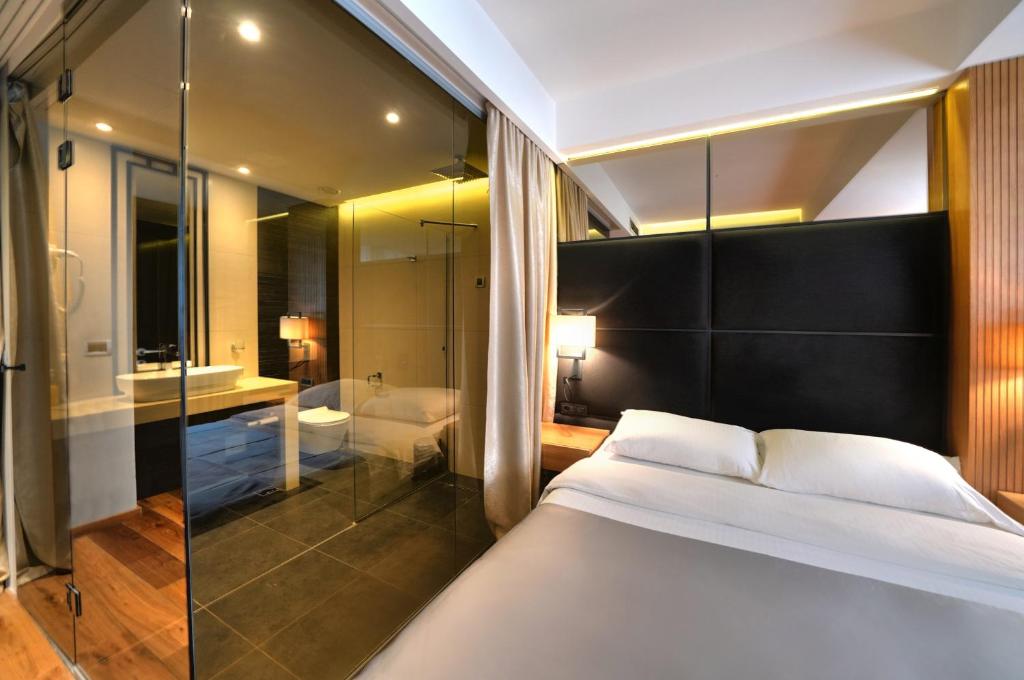 Letto o letti in una camera di Apartments Belgrade