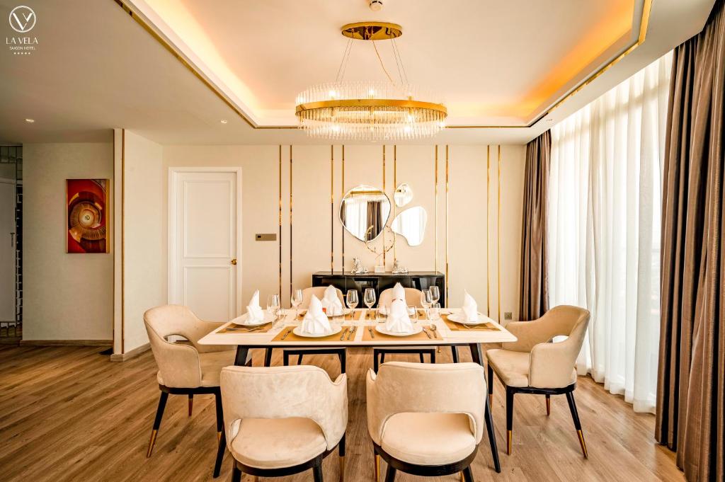 La Vela Club Lounge - Suite Hạng Tổng Thống (Bao Gồm Các Quyền Lợi Tại Club)