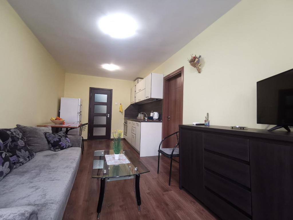 Двустаен апартамент в центъра на гр. Бургас - Apartamento De Una Habitación