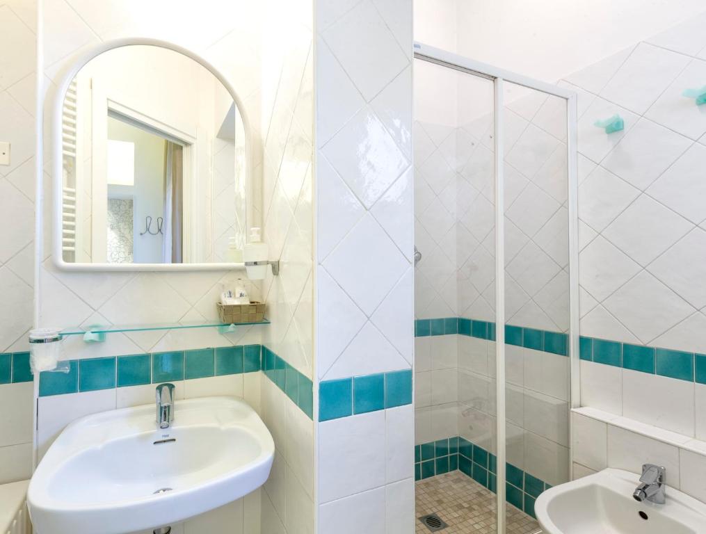 Koupelna v ubytování Hotel La Nidiola