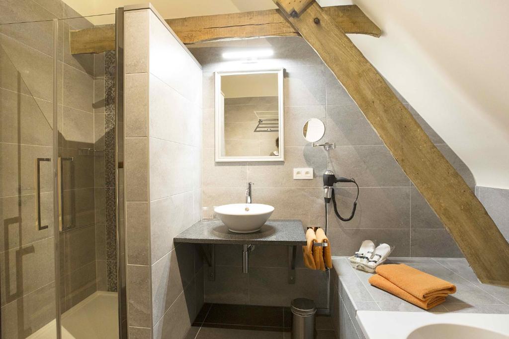 Koupelna v ubytování B&B 't Meesterhof