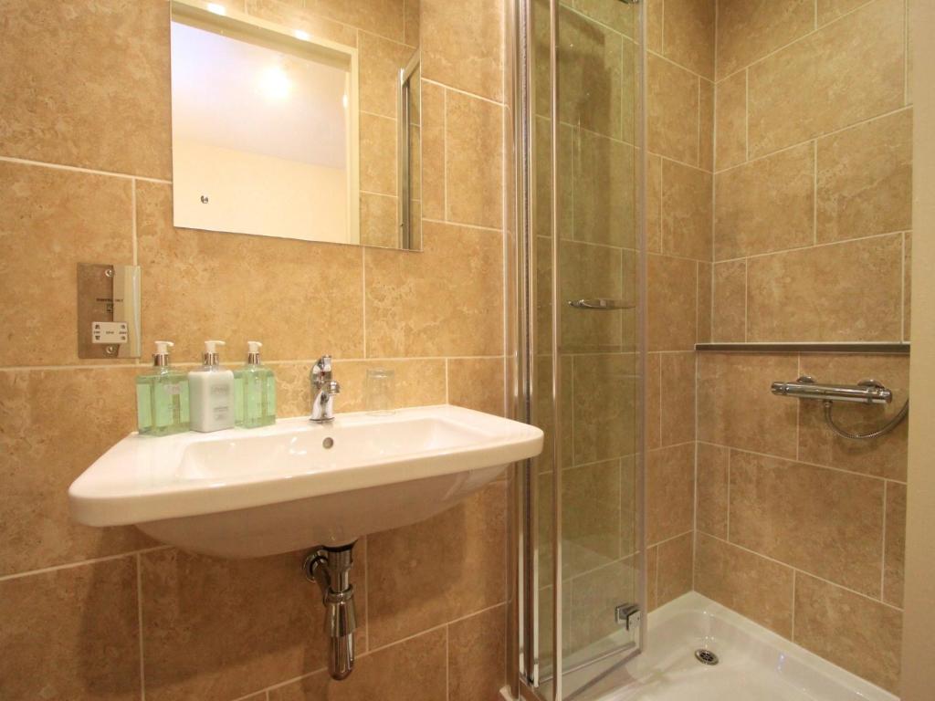 The Dunstanburgh Castle Hotel 욕실