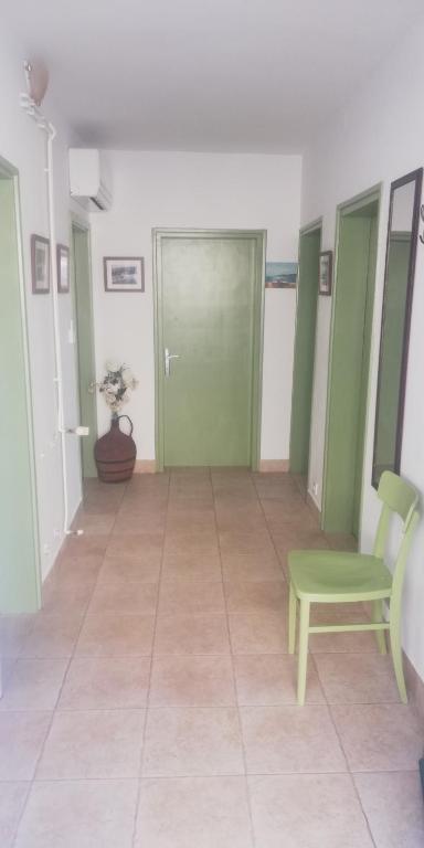 Zdjęcie z galerii obiektu Kuća za odmor MANA w mieście Lun