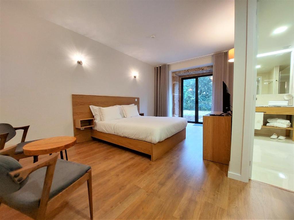 Quinta da Roda Hotel - Conforto e Tranquilidade no Gerês - 带露台的双人间