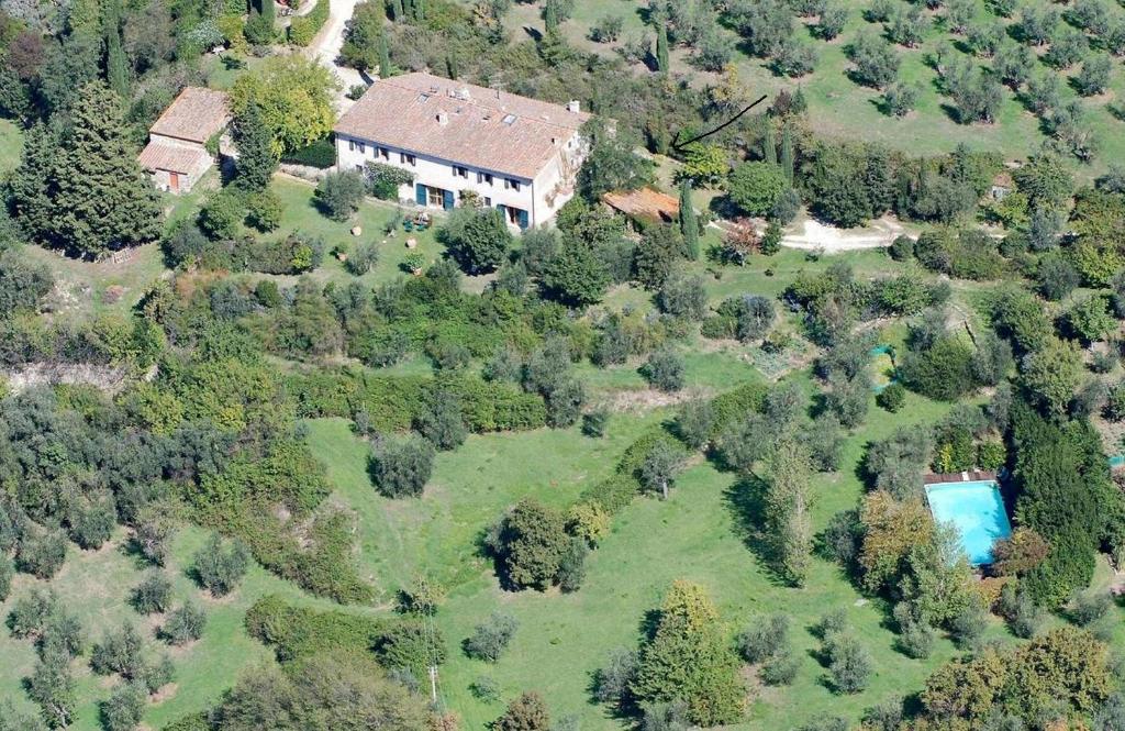 Letecký snímek ubytování Fattoria il Leccio Independent Apartment on Florence Hills