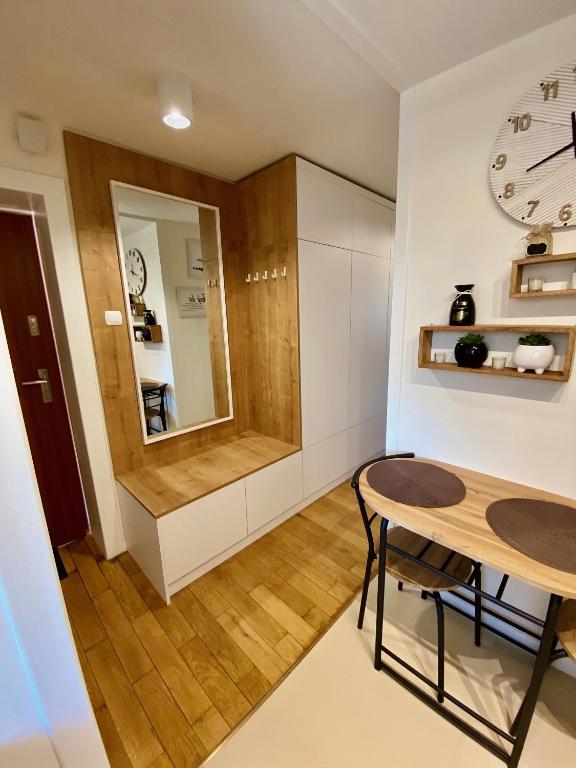 Apartamenty na Klasztornej - One-Bedroom Apartment