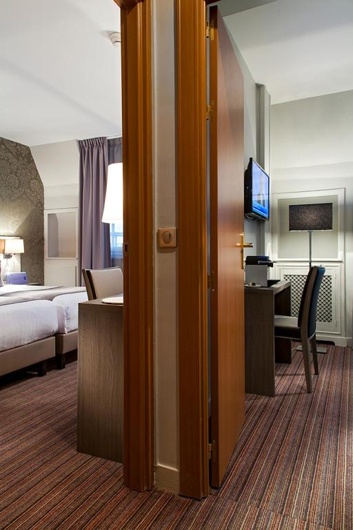 Timhotel Opéra Blanche Fontaine - Resim 13