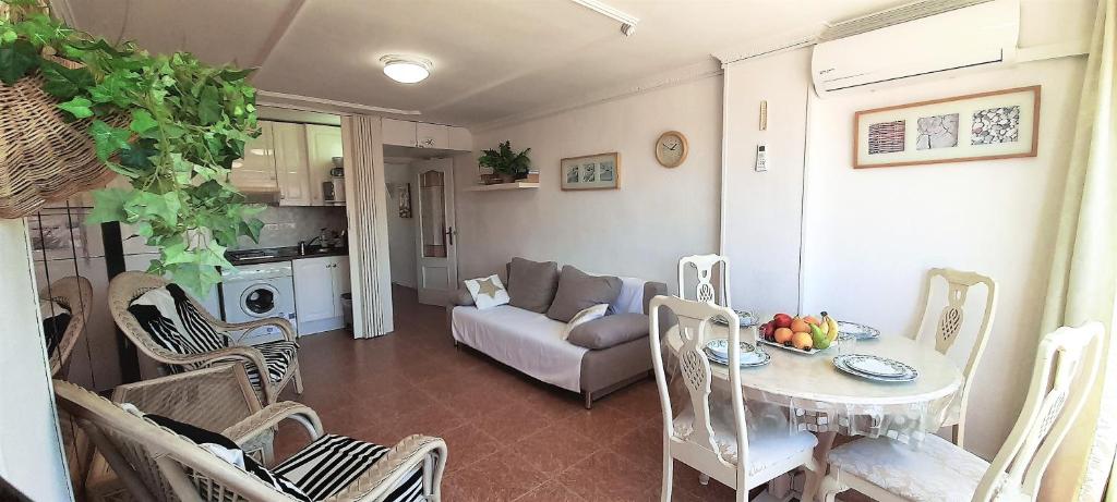 Apartment Sea View II in Rincon de Loix -free parking, Wi-Fi ...