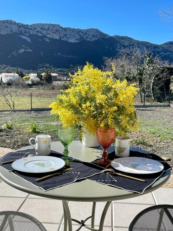Nespecifikovaný výhled na hory nebo výhled na hory při pohledu z bed and breakfast