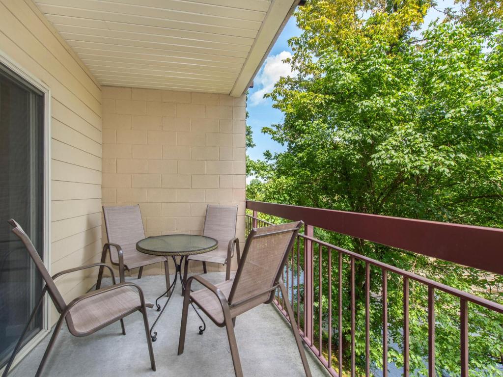 Cedar Lodge - Housity