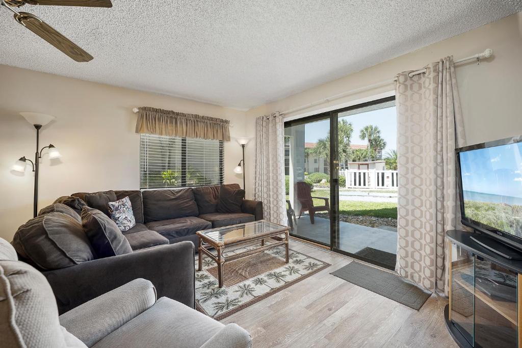 - Ocean Village Club E17 - Departamento