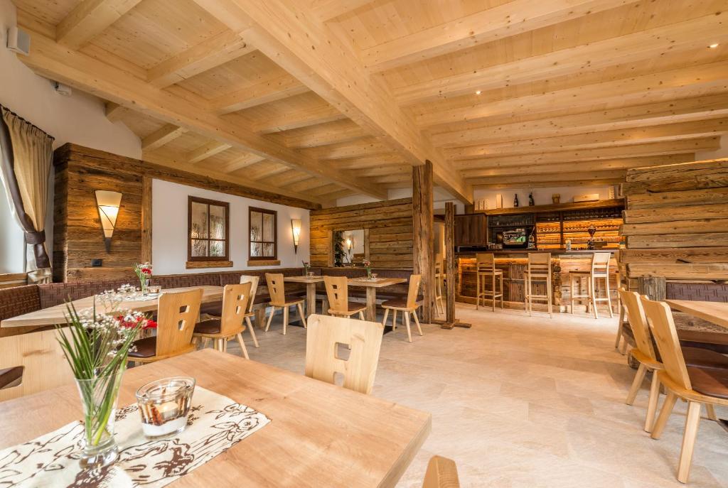 Restaurace v ubytování Alpin Hotel Gudrun