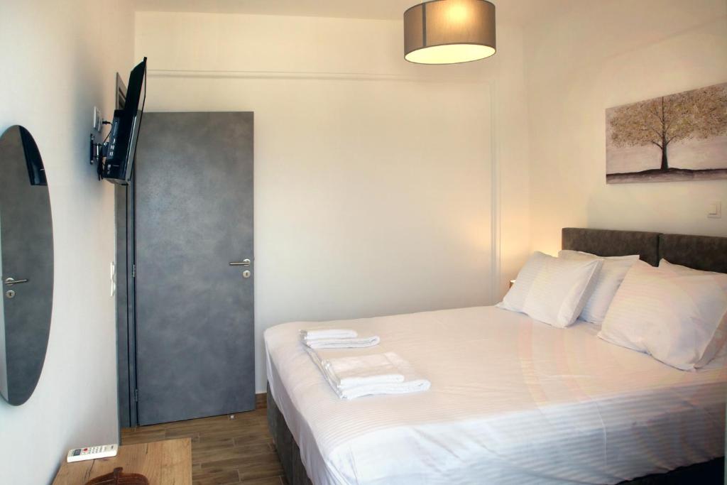 THALIA APARTMENTS CHANlA - 12