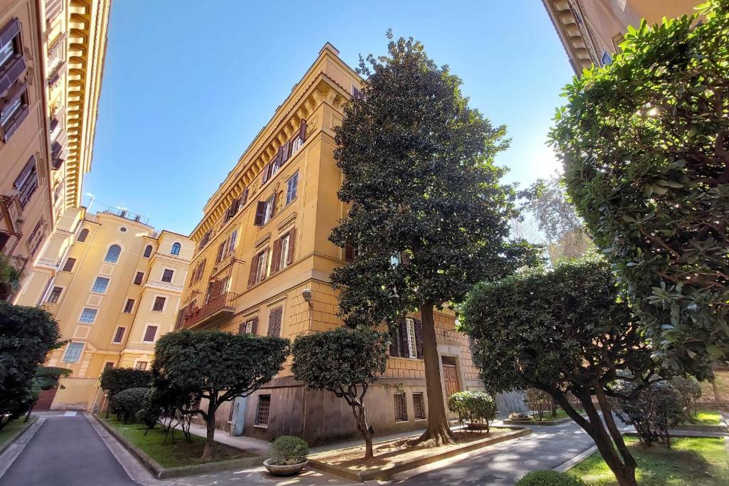Budova, v ktorej sa apartmán nachádza