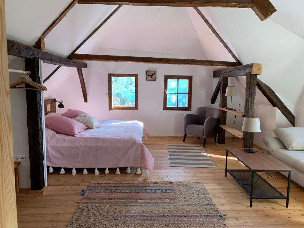 Postel nebo postele na pokoji v ubytování Obiralmhütte Fladung