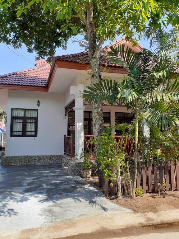 บ้านทรายแก้ว - Haus Mit Drei Schlafzimmern