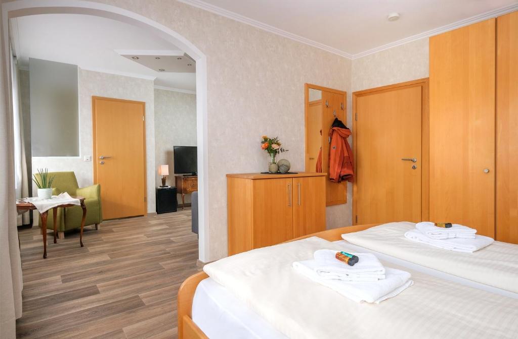 Postel nebo postele na pokoji v ubytování Landgasthaus Hoffmann