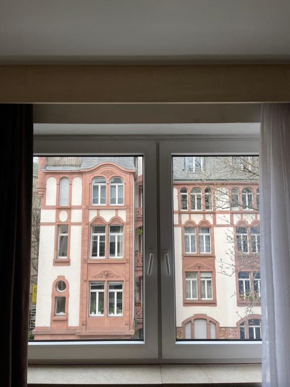 Hotel Mondial Comfort - Frankfurt City Centre - Resim 14