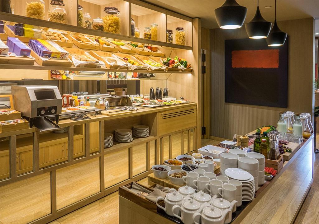 Hotel Àmbit Barcelona - Resim 20