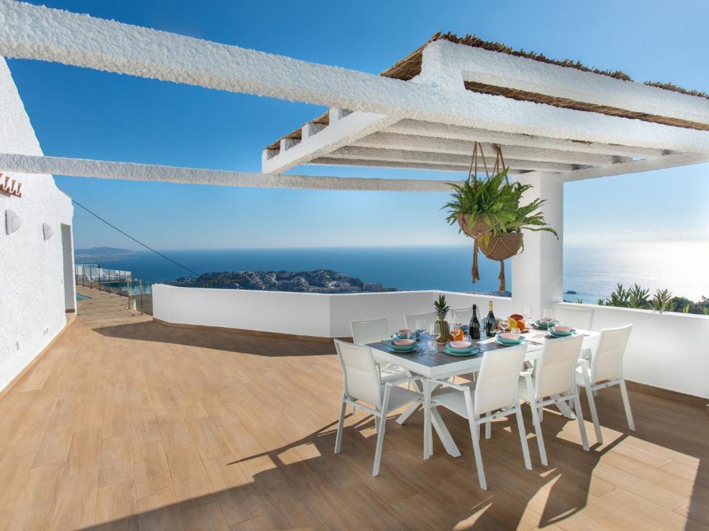 Balkón alebo terasa v ubytovaní Holiday Home Mediterraneo by Interhome