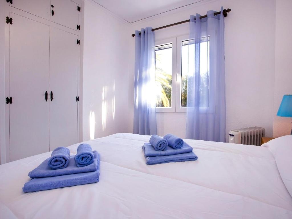 Posteľ alebo postele v izbe v ubytovaní Holiday Home El Palmar-5 by Interhome