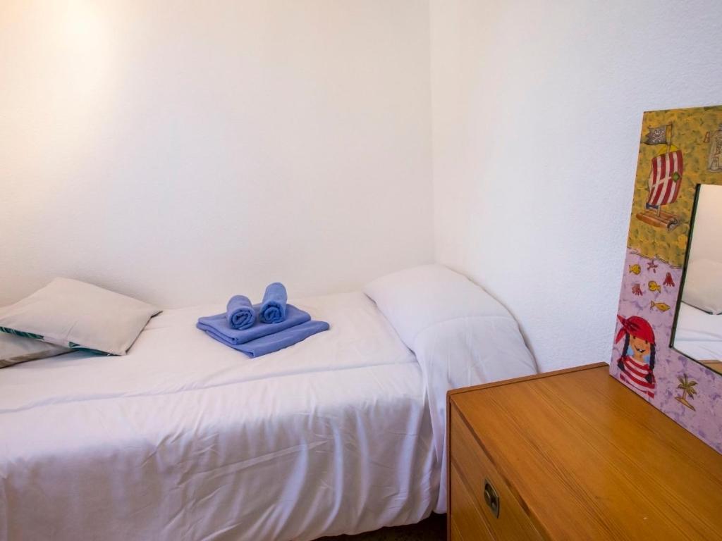 Posteľ alebo postele v izbe v ubytovaní Holiday Home El Palmar-5 by Interhome