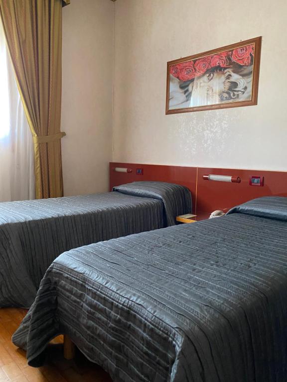 Hotel Master - Standard Twin Room