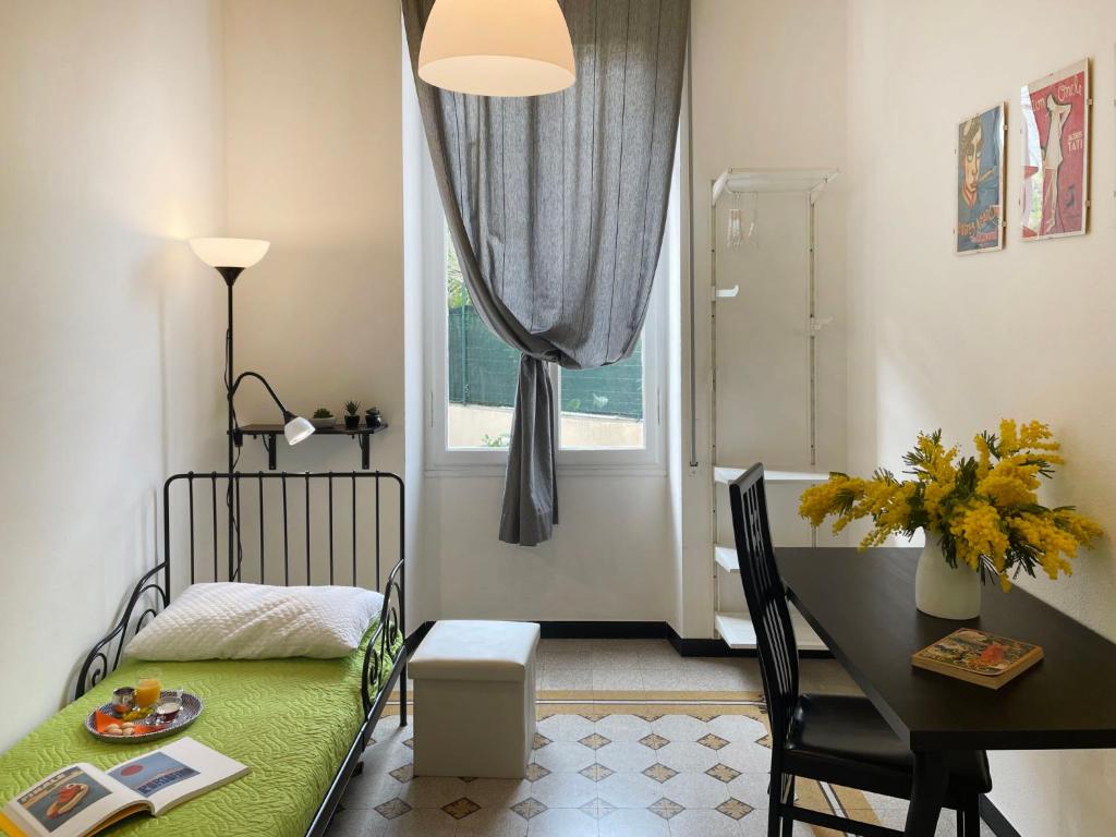 Posteľ alebo postele v izbe v ubytovaní Apartment 8 1-2 by Interhome