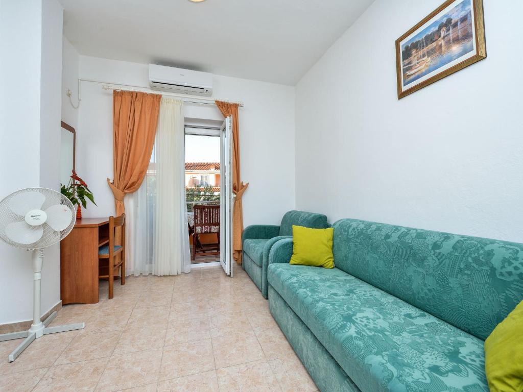 Posedenie v ubytovaní Apartment Bonex-4 by Interhome