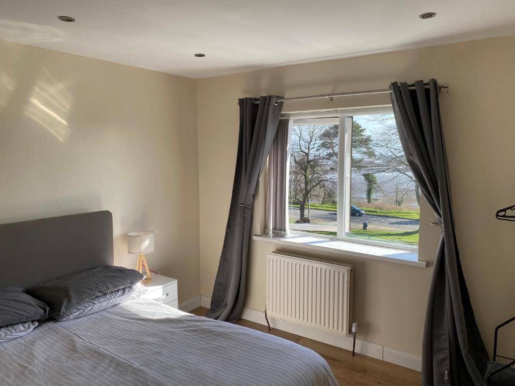 Seaview flat near Mumbles., Swansea (updated prices 2024)