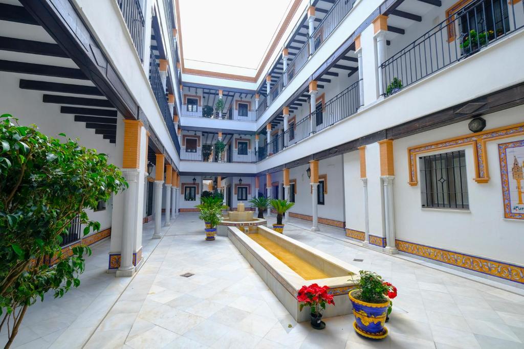 Patio Rialto Apartment, Seville (updated prices 2024)