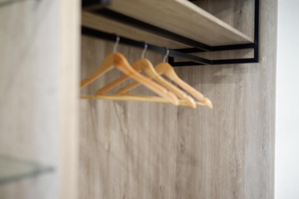 BEAR’S DEN HOTEL PATTAYA - Resim 12